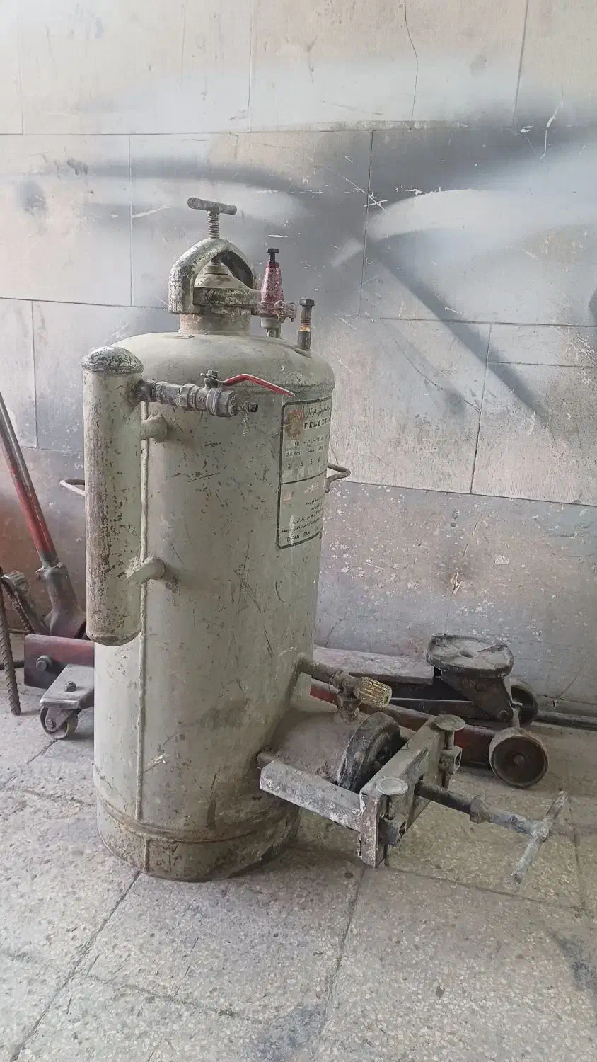 کپسول کاربیت واسیتیلن گاز صافکاری|ابزارآلات|تهران, تهرانسر غربی|دیوار