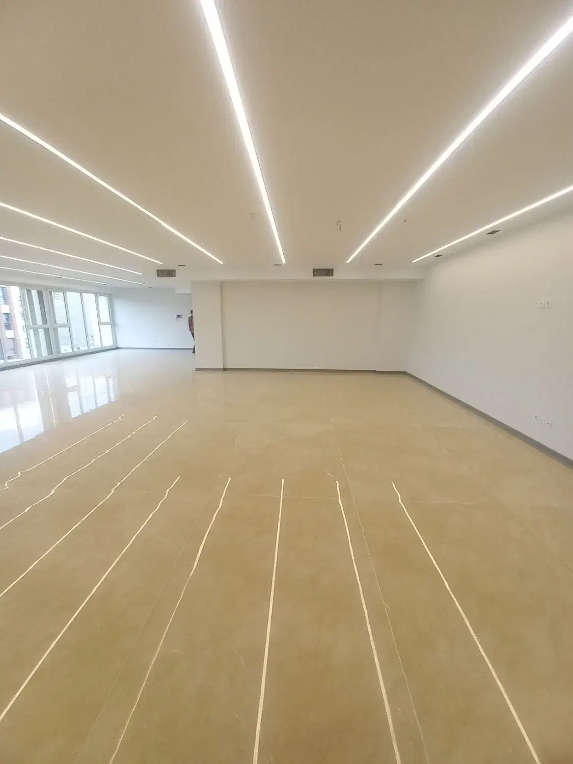 ۵۰۰م/سند اداری تابلو خور بر ستارخان/کلید نخورده|اجارهٔ دفتر کار، اتاق اداری، مطب|تهران, صادقیه|دیوار