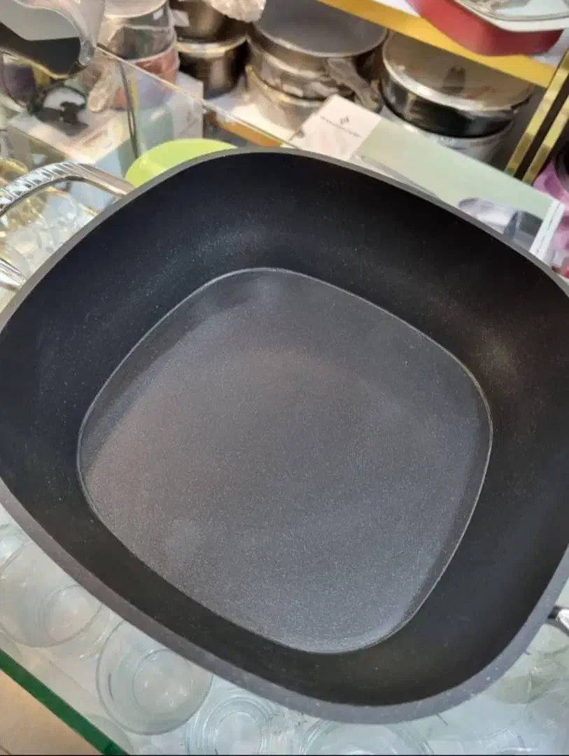 سرویس جهزیه قابلمه هفت پارچه گرانیت مربع لاینز ترک|ظروف پختوپز|تبریز, |دیوار