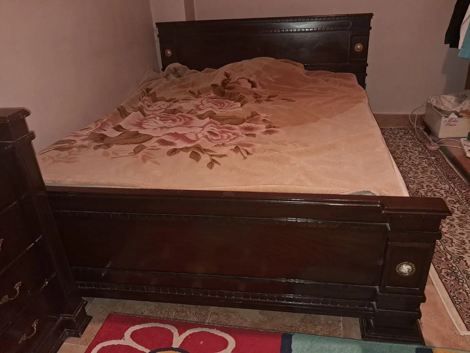 سر یس کامل تخت خواب خوب ۲نفره|تخت و سرویس خواب|زنجان, |دیوار