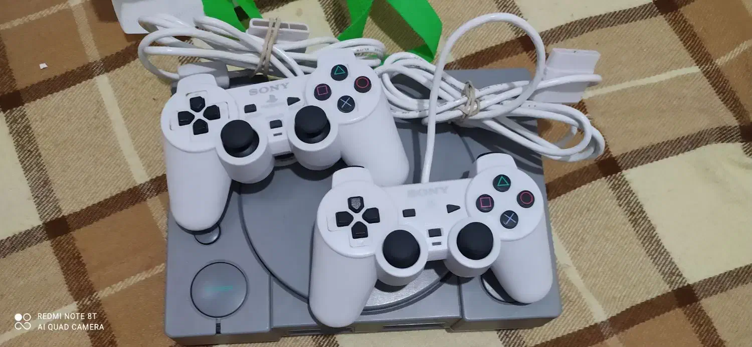 دستگاه پلی استیشن با دسته|کنسول، بازی ویدئویی و آنلاین|مشهد, کوی سیدی|دیوار