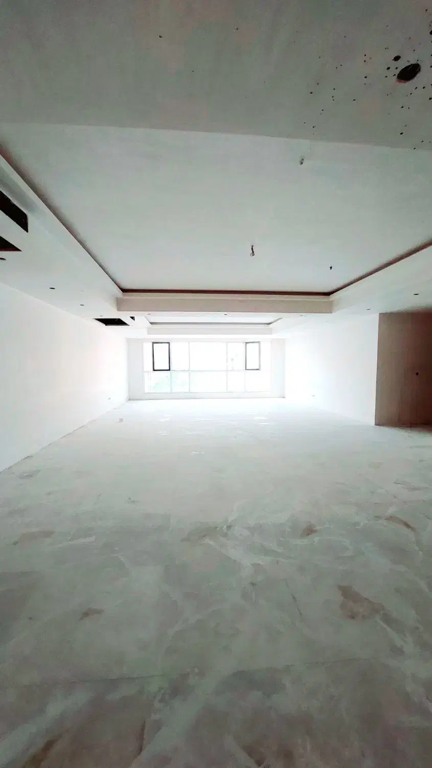 235متر 3 خ   پلن بی نقص   نوساز     ساقدوش