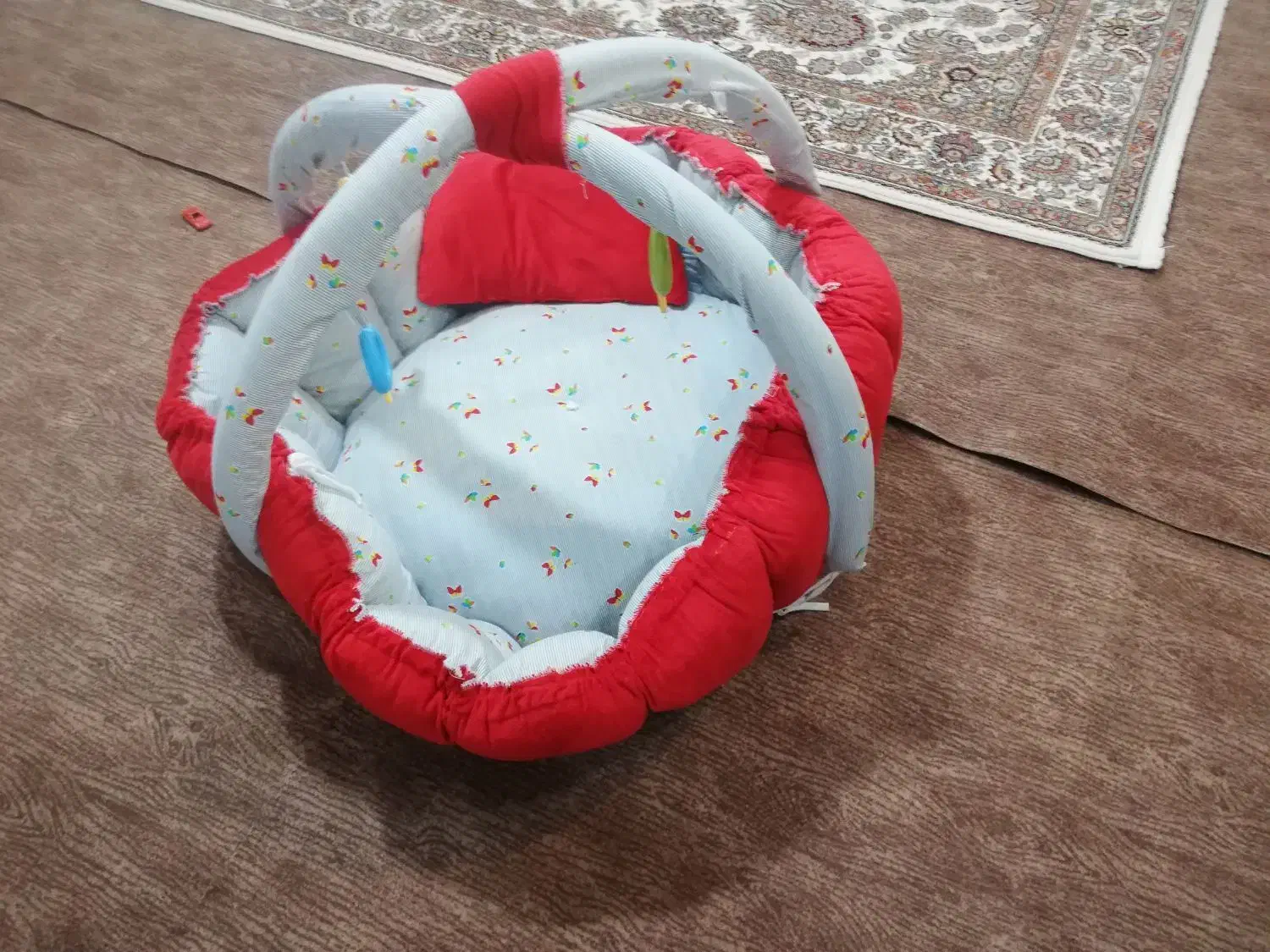 اسباب بازی، تشک بازی نوزاد|اسباب و اثاث بچه|خرمآباد, |دیوار