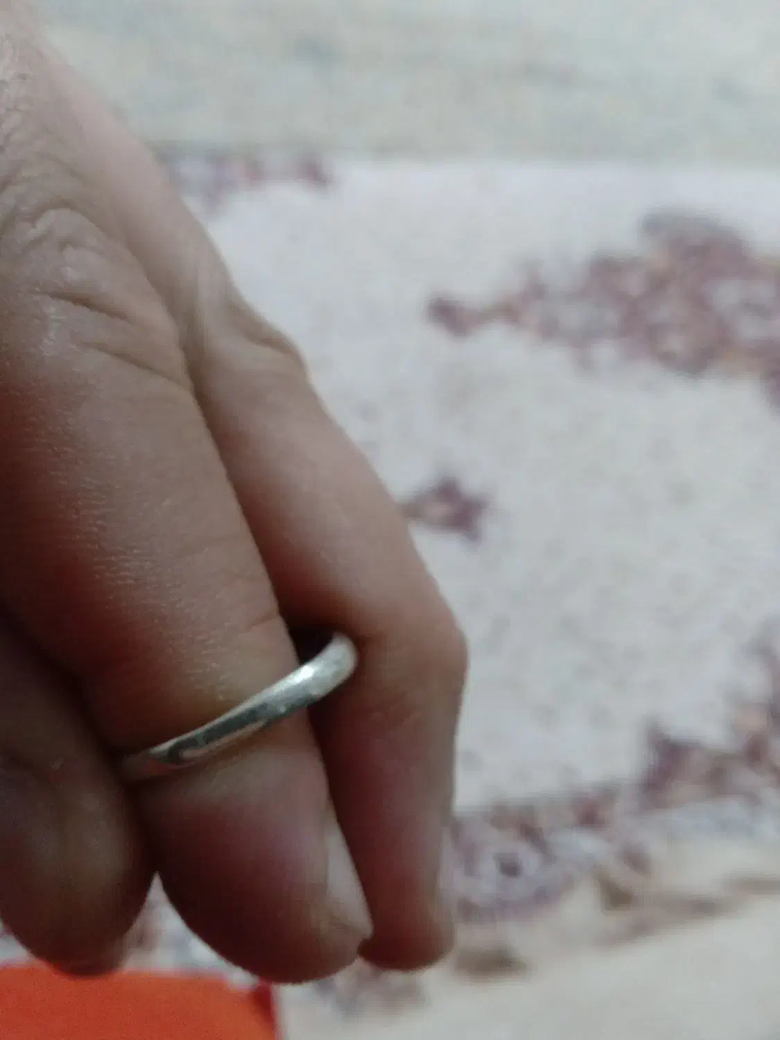 انگشترنقره زنانه یادخترانه پیداشده.حوالی کریم آباد|اشیا|تبریز, |دیوار