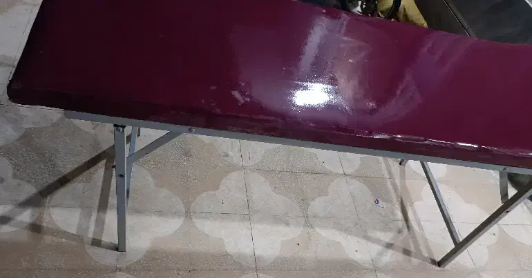 میز تزریقات و سالن|آرایشگاه و سالنهای زیبایی|شیراز, سعدیه جنوبی|دیوار