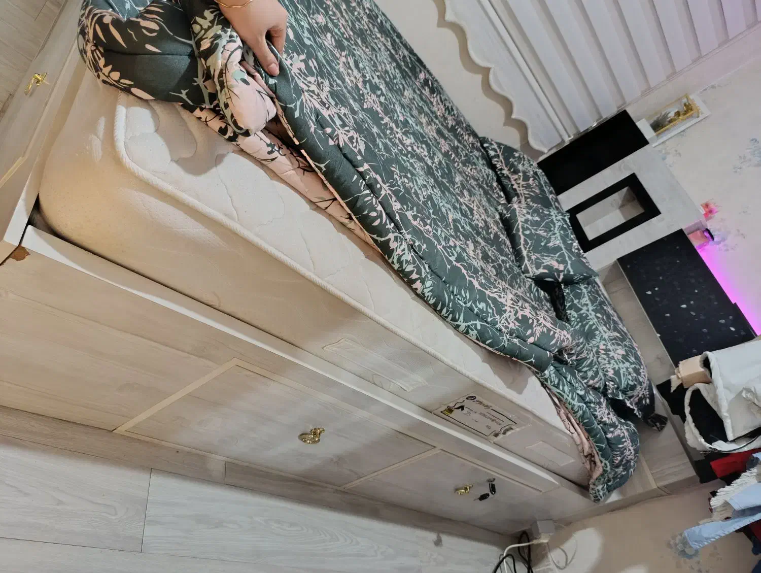 سرویس خواب فوری|تخت و سرویس خواب|مشکیندشت, |دیوار