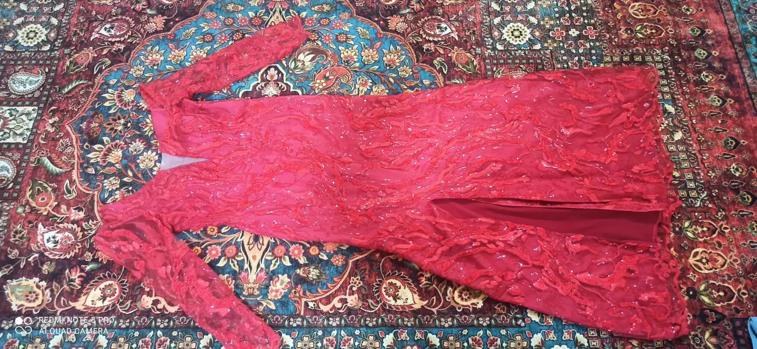 لباس مجلسی|لباس|گلستان (تهران), |دیوار