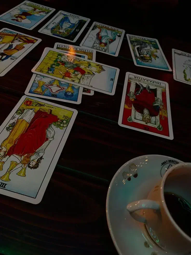 ستاره شناسی و کف بینی|فعالیت داوطلبانه|قدس, شهر‌قدس|دیوار