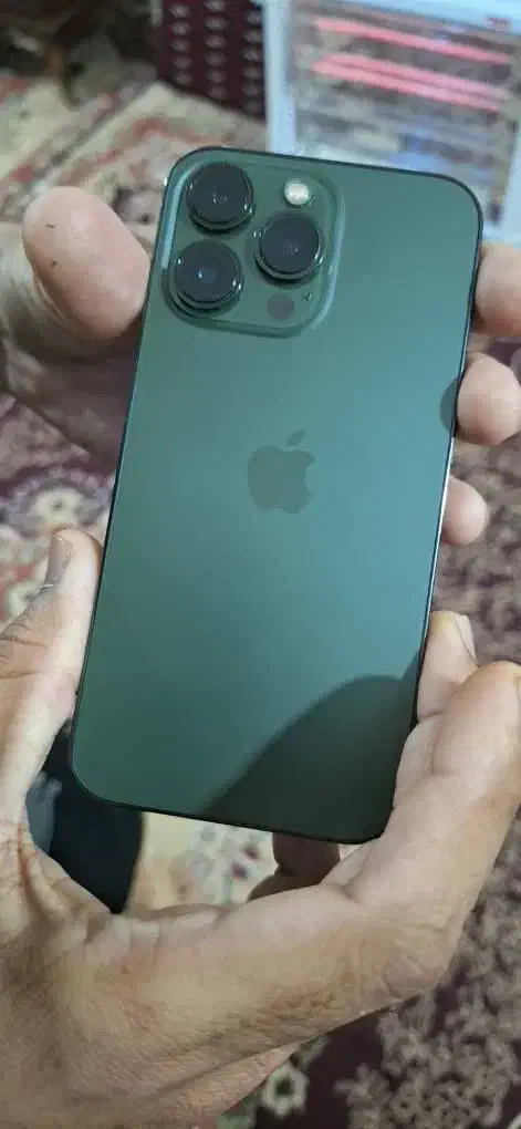 ۱۳پرو خشک|موبایل|سراوان, |دیوار