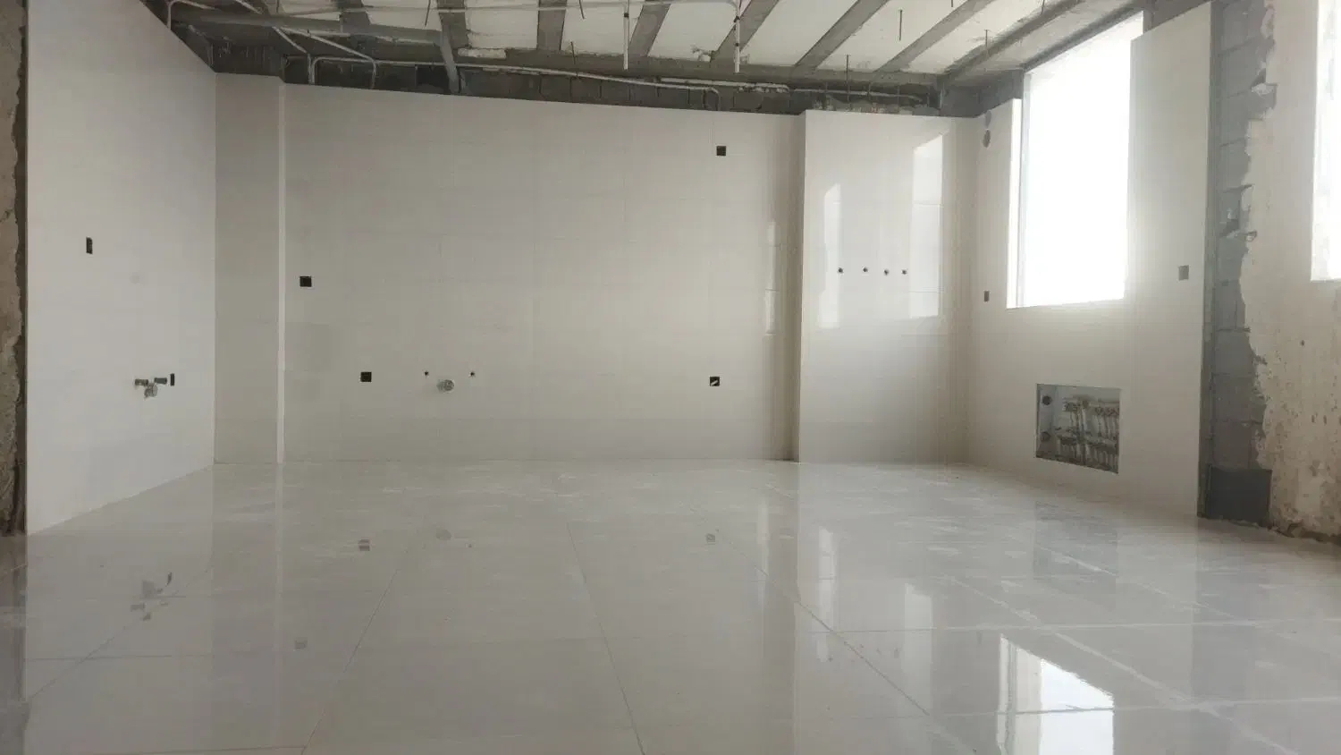 کاشیکاری و سنگ کاری تضمینی|خدمات پیشه و مهارت|خمین, |دیوار