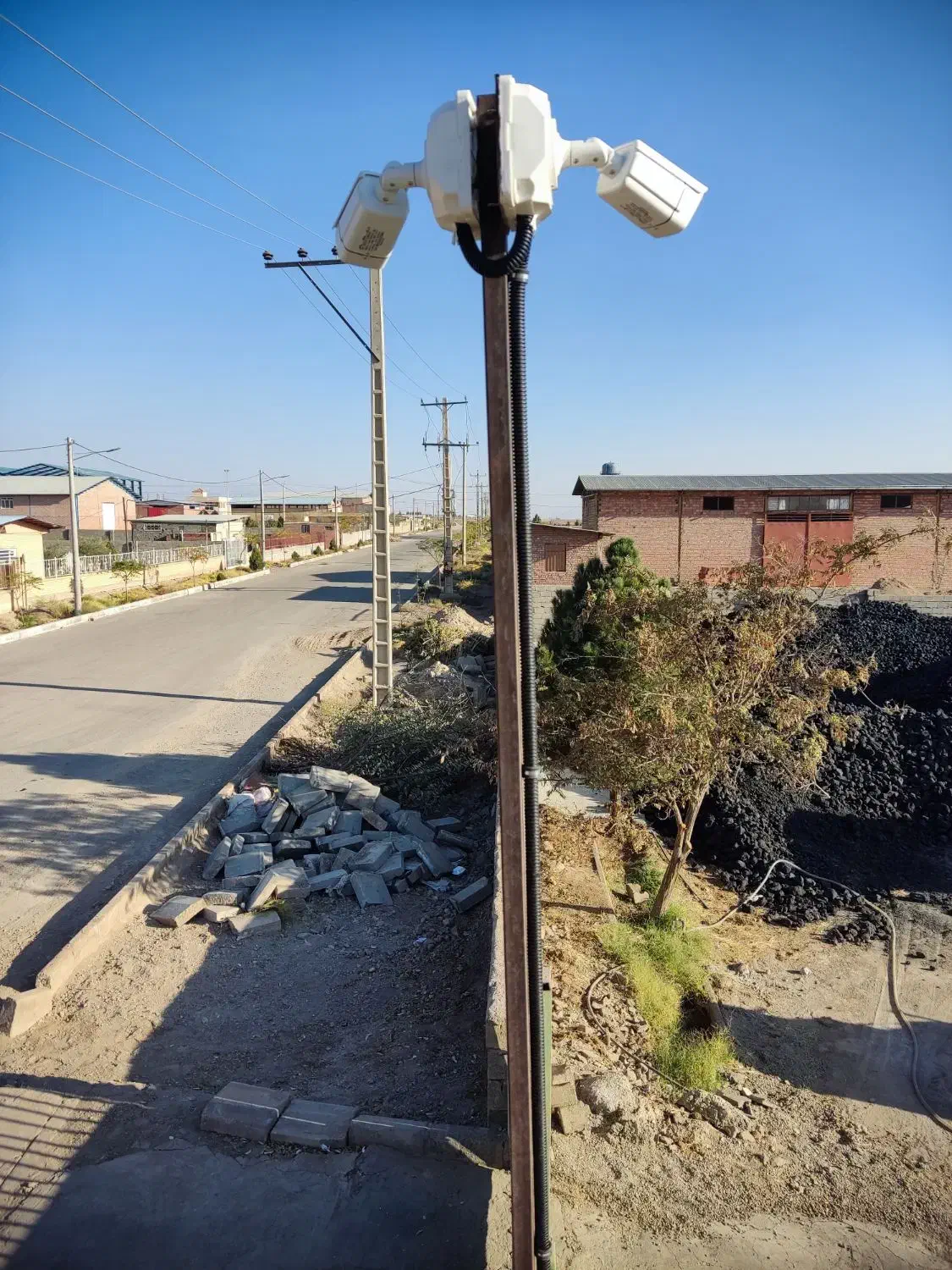 فروش ویژه سیستم های امنیتی|دوربین مداربسته|زرند, |دیوار