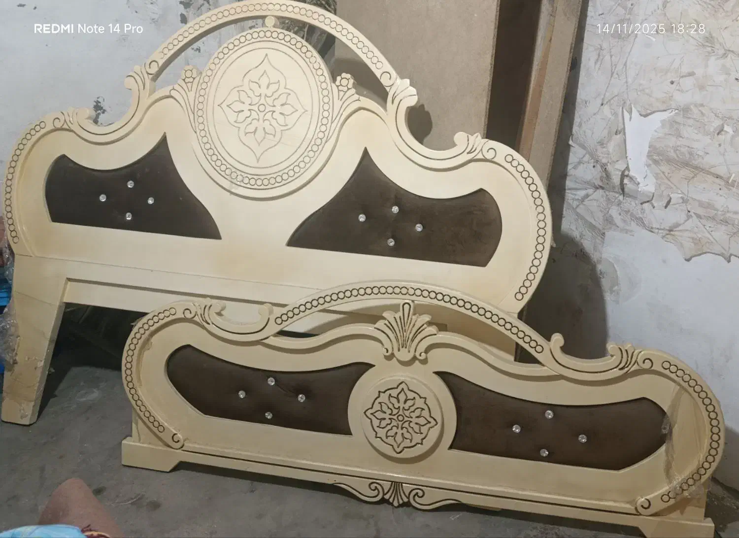 سرویس خواب|تخت و سرویس خواب|بروجرد, |دیوار