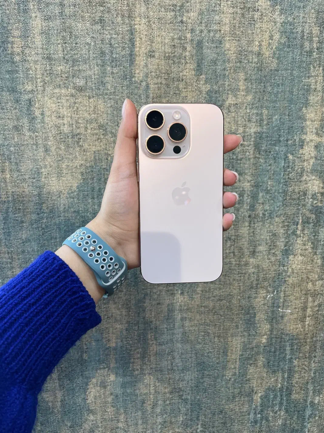 آیفون 16pro Gold|موبایل|اصفهان, جلفا|دیوار