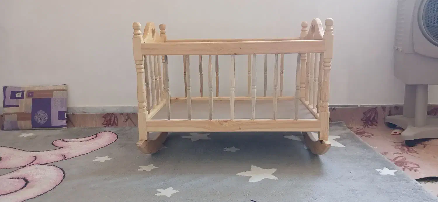 گهواره|تخت و سرویس خواب|بیرجند, |دیوار