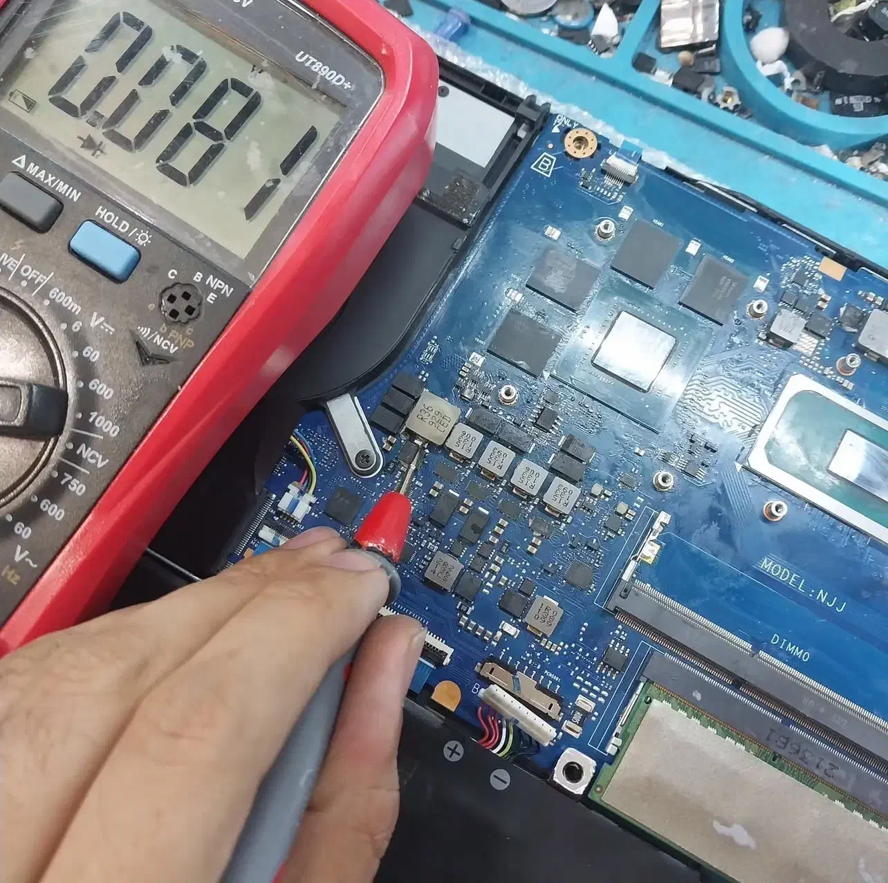 تعمیرات فوق تخصصی لپتاپ کامپیوتر پرینتر دیتاپرژکتو|خدمات رایانه‌ای و موبایل|کرمانشاه, |دیوار