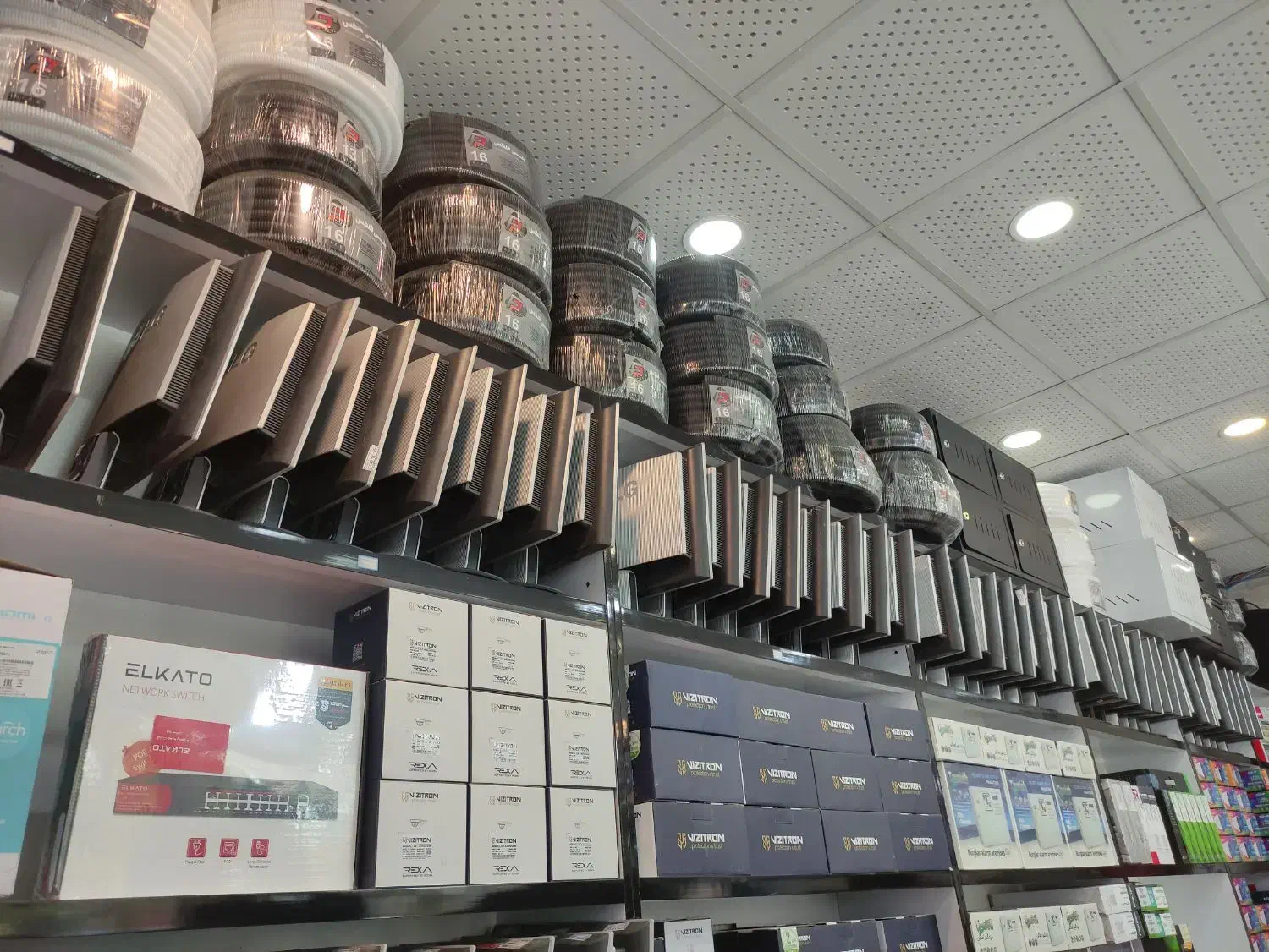 مانیتور استوک به قیمت دبی|قطعات و لوازم جانبی رایانه|خرم‌آباد, |دیوار