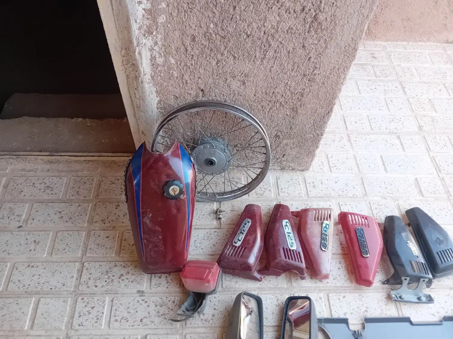 لوازم موتور هندا۱۲۵ وپژو|قطعات یدکی و لوازم جانبی|بشاریات, |دیوار