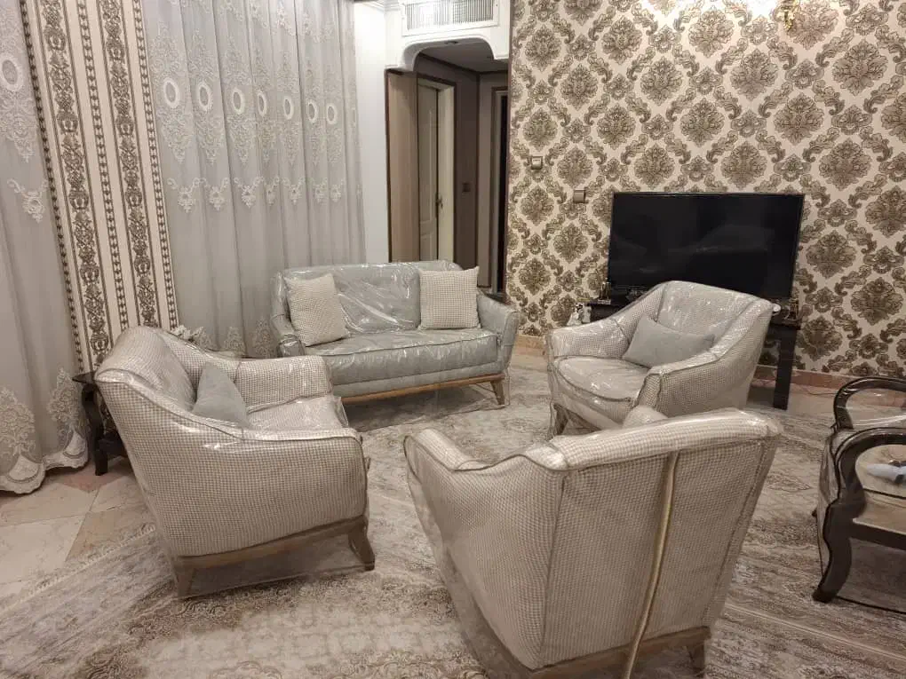 مبلمان نیم ست|مبلمان خانگی و میز عسلی|تهران, باغ فیض|دیوار