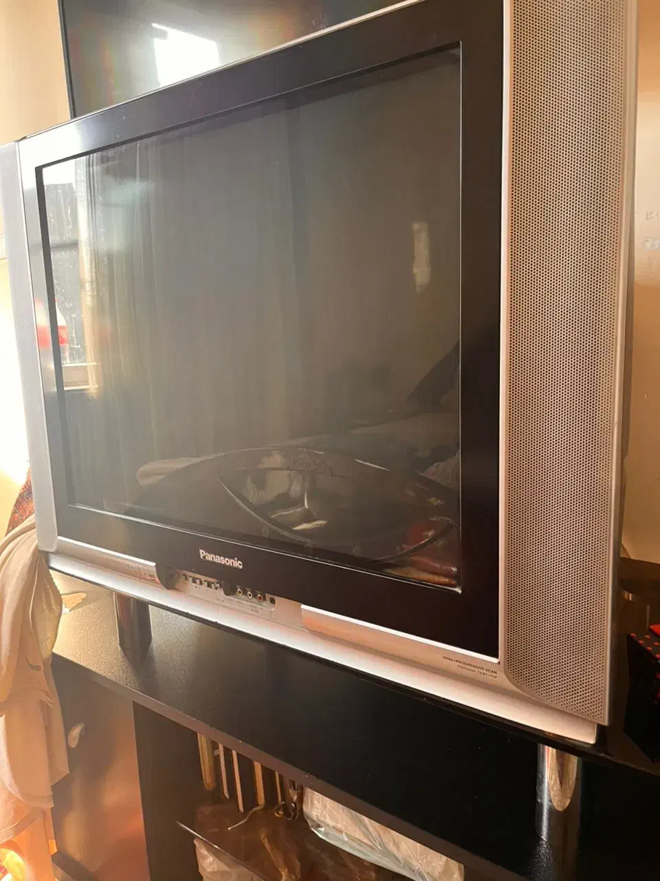 تلویزیون پاناسونیک ۲۹ اینچ|تلویزیون و پروژکتور|مشهد, جانباز|دیوار