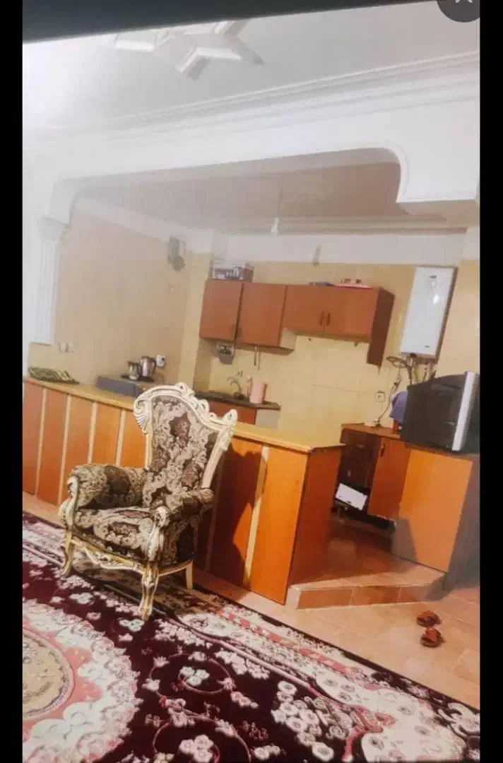 سویت مبله داخل شهر پارکینگ دار اجاره شبانه روزانه|اجارهٔ کوتاه‌مدت آپارتمان و سوئیت|چابهار, |دیوار