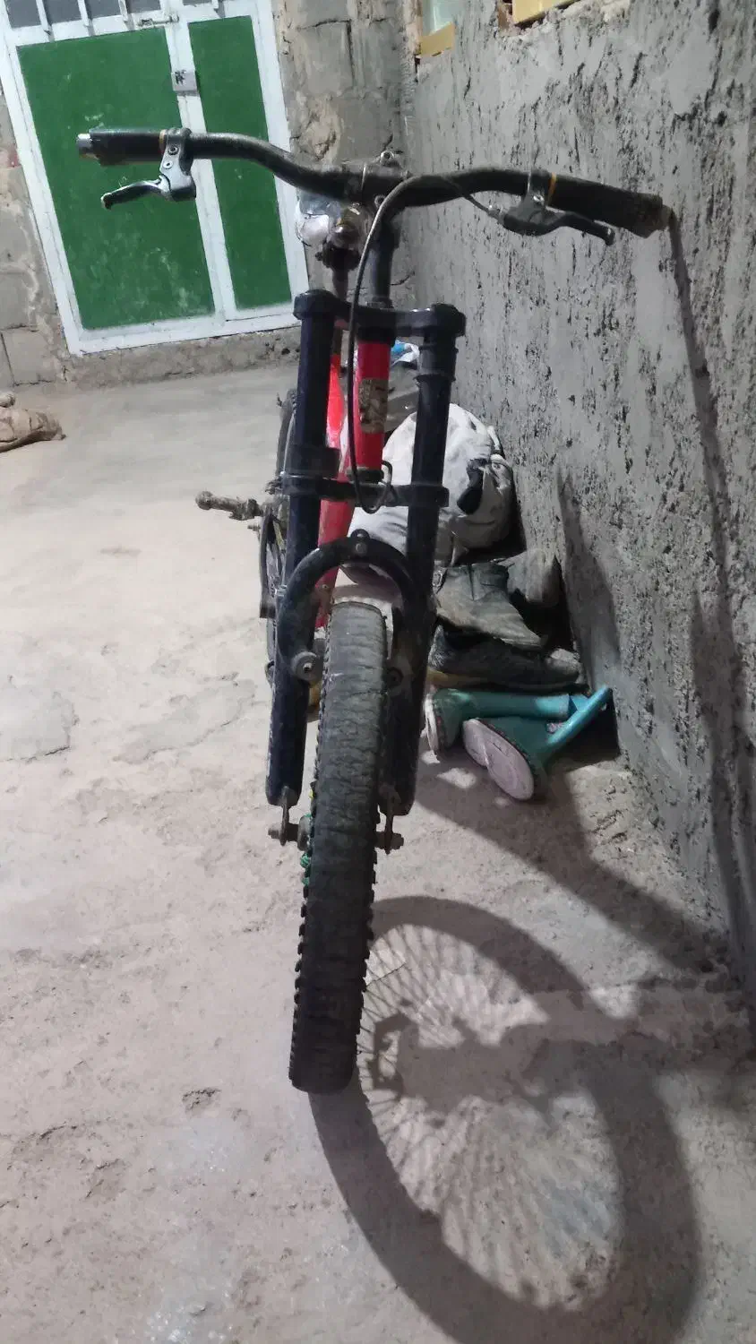 قرمز رنگ|دوچرخه، اسکیت، اسکوتر|رودشت (چهارمحال و بختیاری), |دیوار