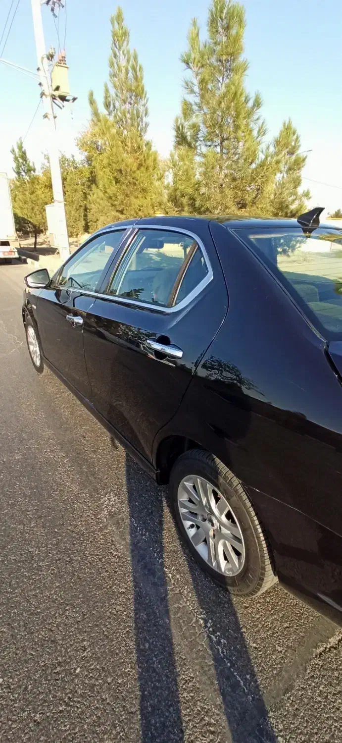 دنا پلاس مدل۹۹ بدون رنگ|خودرو سواری و وانت|مشهد, کوشش|دیوار