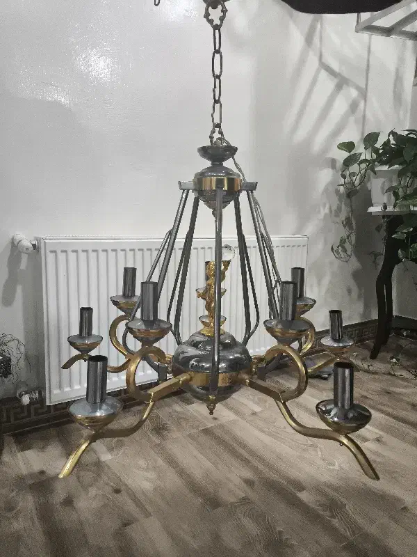 لوستر لوکس قدیمی|لوستر و چراغ آویز|بندر انزلی, معلم|دیوار