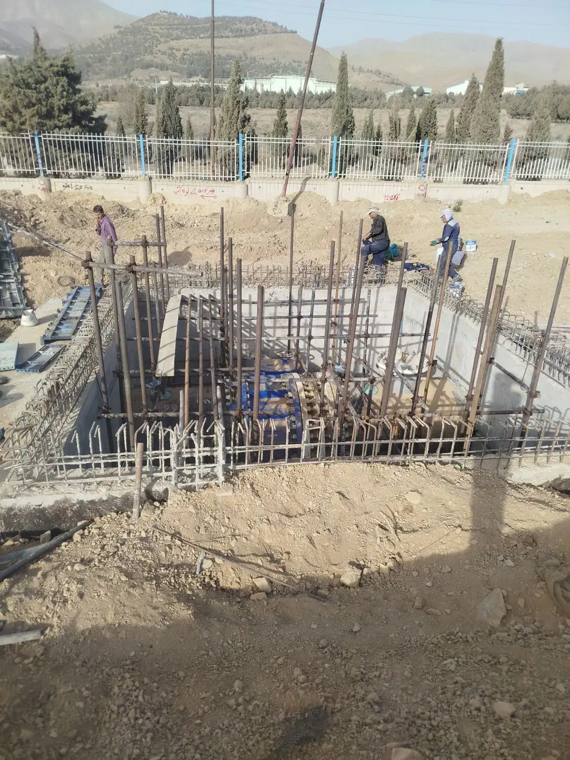 داربست فلزی خلیج فارس|خدمات پیشه و مهارت|کرج, انبار مپنا|دیوار