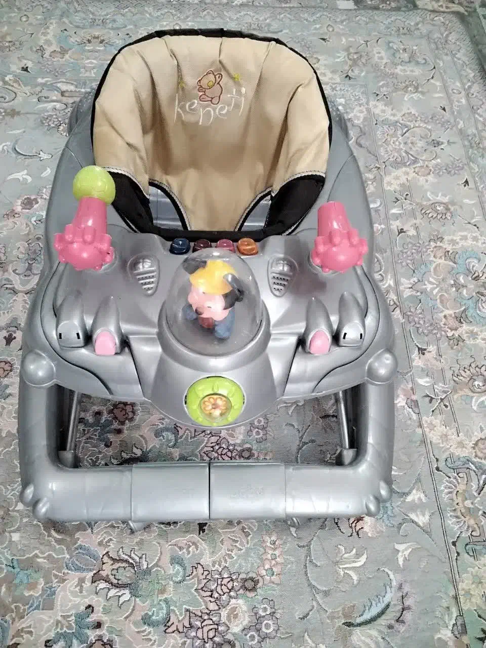 روروئک|اسباببازی|قم, وادی السلام|دیوار