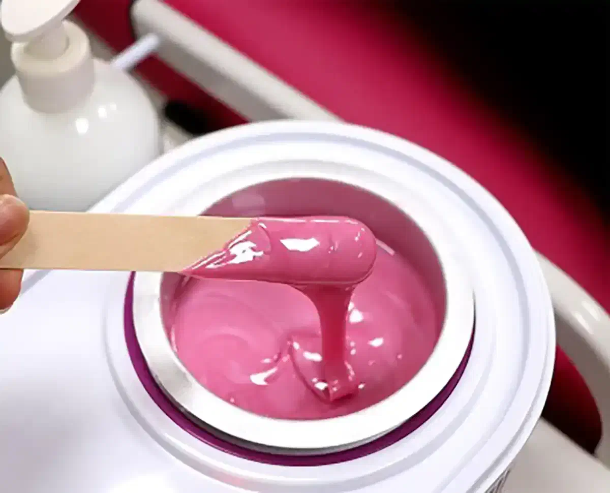 اپیلاسیون با بهترین مواد|خدمات آرایشگری و زیبایی|اصفهان, پوریای ولی|دیوار