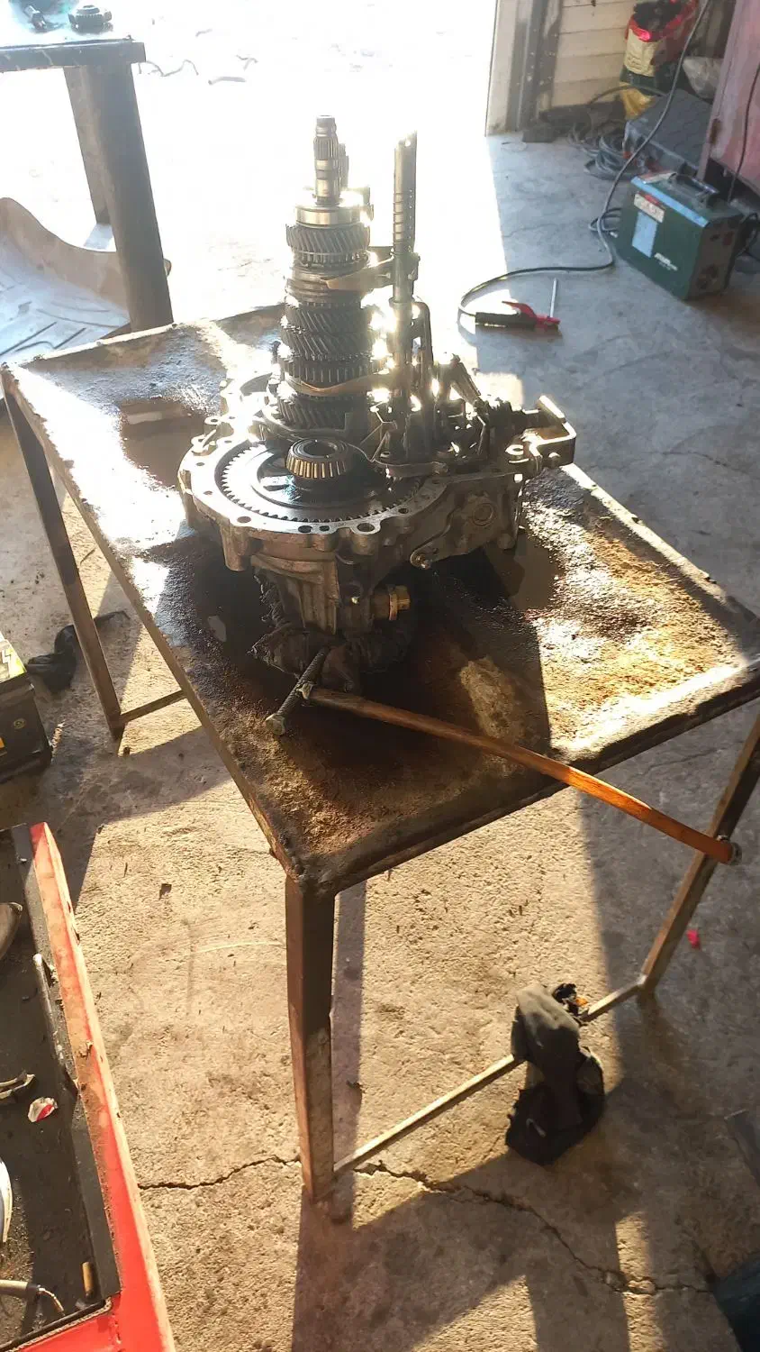 استاد کار مکانیک و شاگرد|استخدام صنعتی، فنی، مهندسی|دهلران, |دیوار