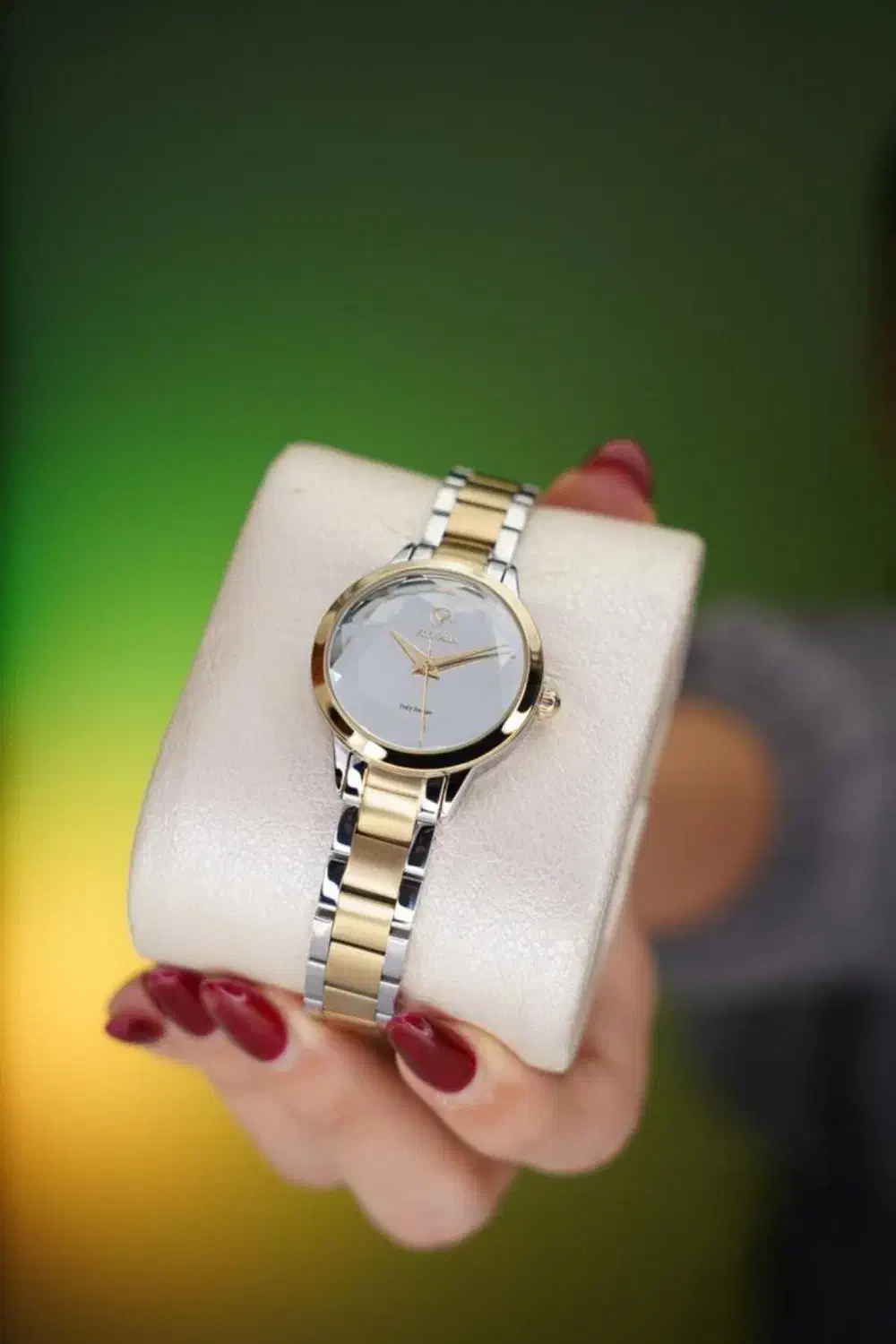 ساعت ویتوریا زنانه کاملا نو|ساعت|کرمان, |دیوار