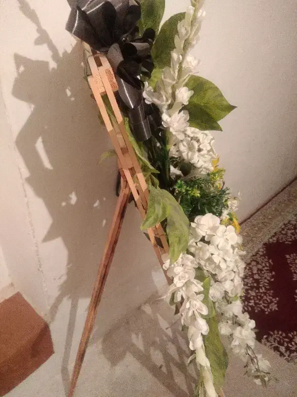 گلدسته|گل مصنوعی|بیرجند, |دیوار