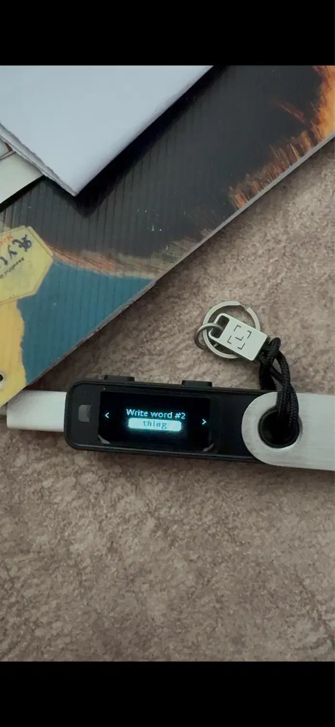 لجر نانو اس پلاس ( کیف پول ارز دیجیتال)|لوازم جانبی موبایل و تبلت|رشت, کوی جام جم|دیوار