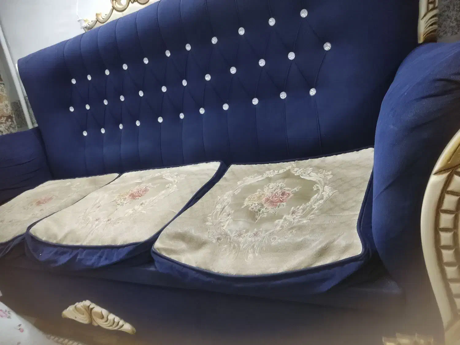 مبل سلطنتی چوب درجه یک مناسب برای تعمیر|مبلمان خانگی و میز عسلی|مشهد, طبرسی شمالی|دیوار