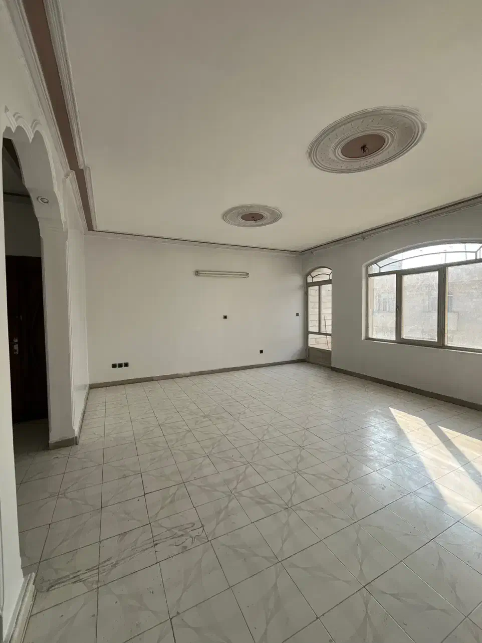 آپارتمان 100 محلاتی آهنگ میرهاشمی میثم عباسپور