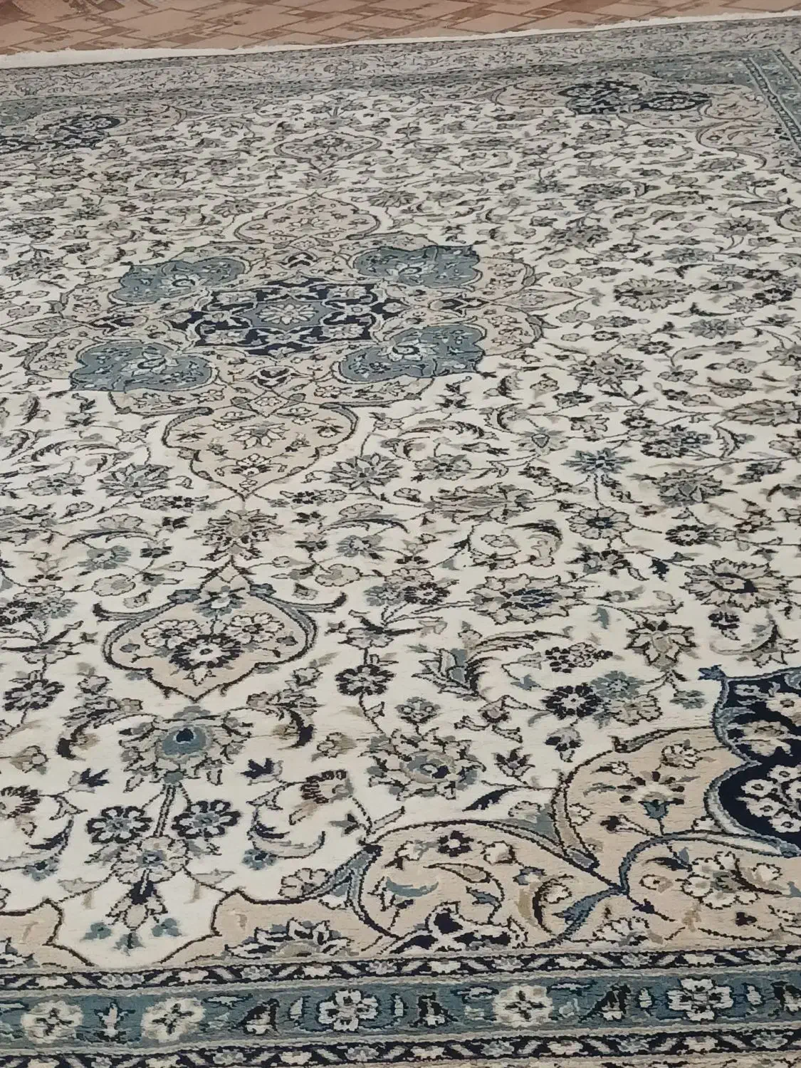 فرش ستاره کویریزد|فرش|صومعهسرا, |دیوار