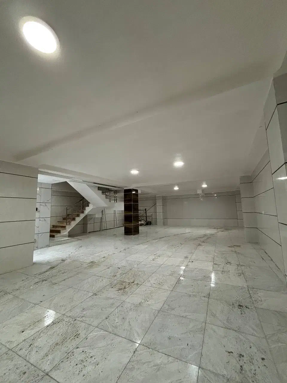شهرک شاروقی آسانسور روشن  ۱۶۰ متری دوشان|فروش آپارتمان|سنندج, |دیوار