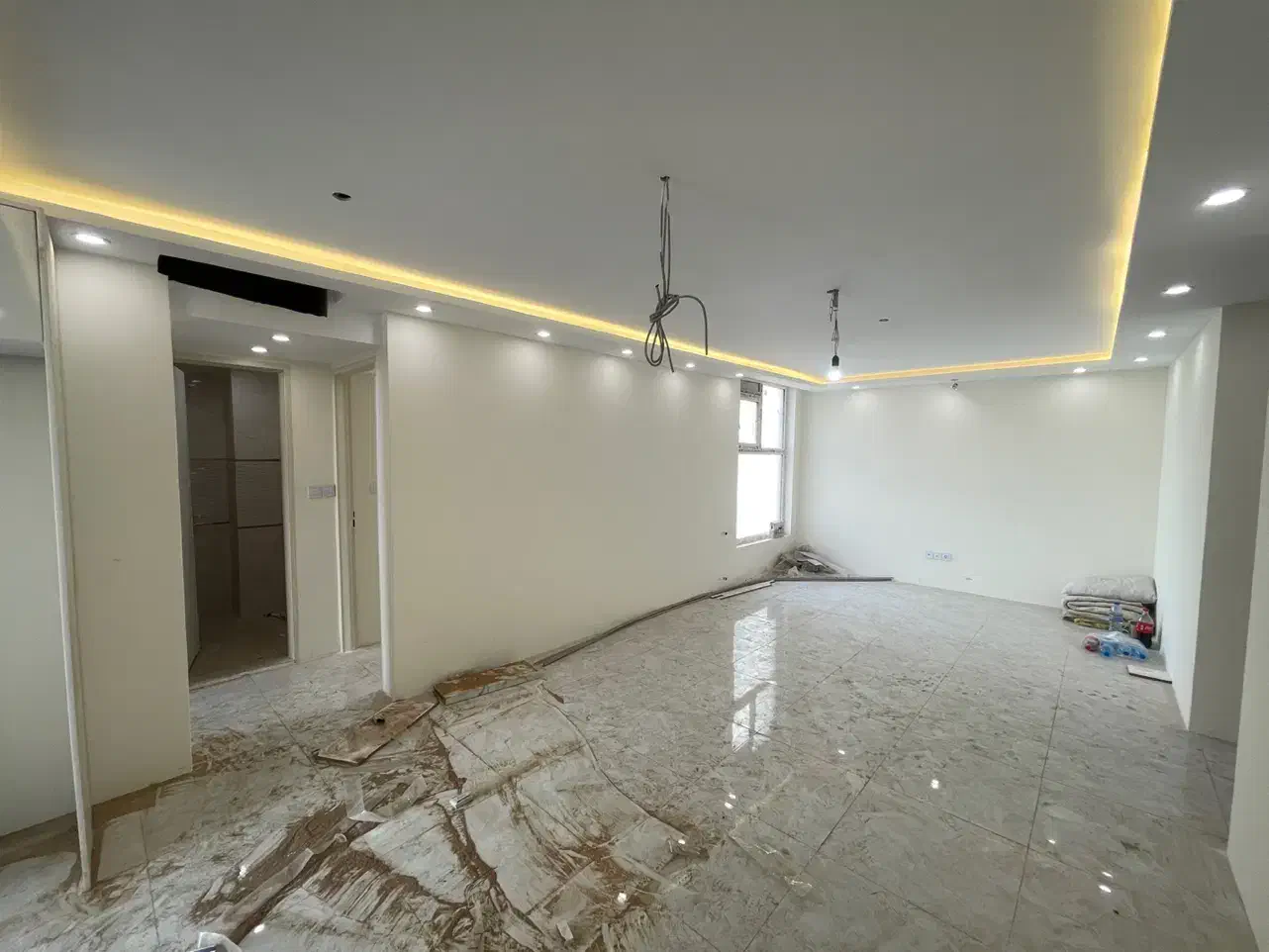 واحد ۷۵ متری ۲ خواب/ فول/ کلید نخورده/ ۲ پارکینگ