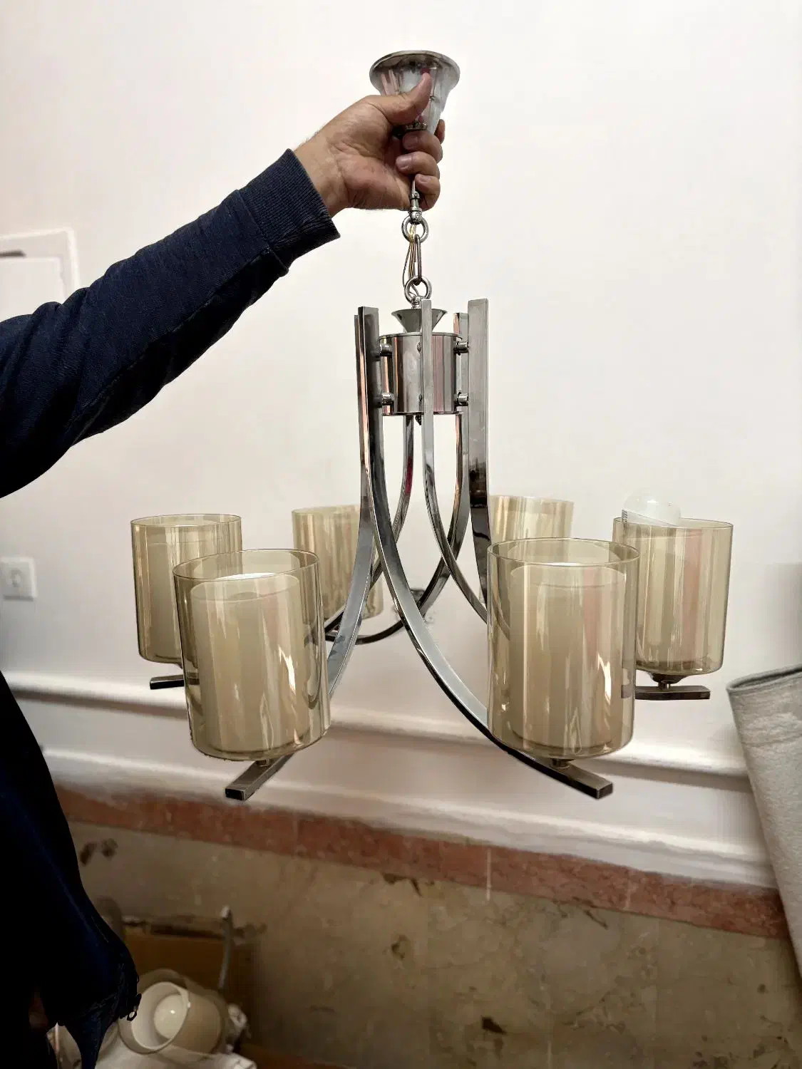 لوستر|لوستر و چراغ آویز|اندیشه, اندیشه فاز ۵|دیوار