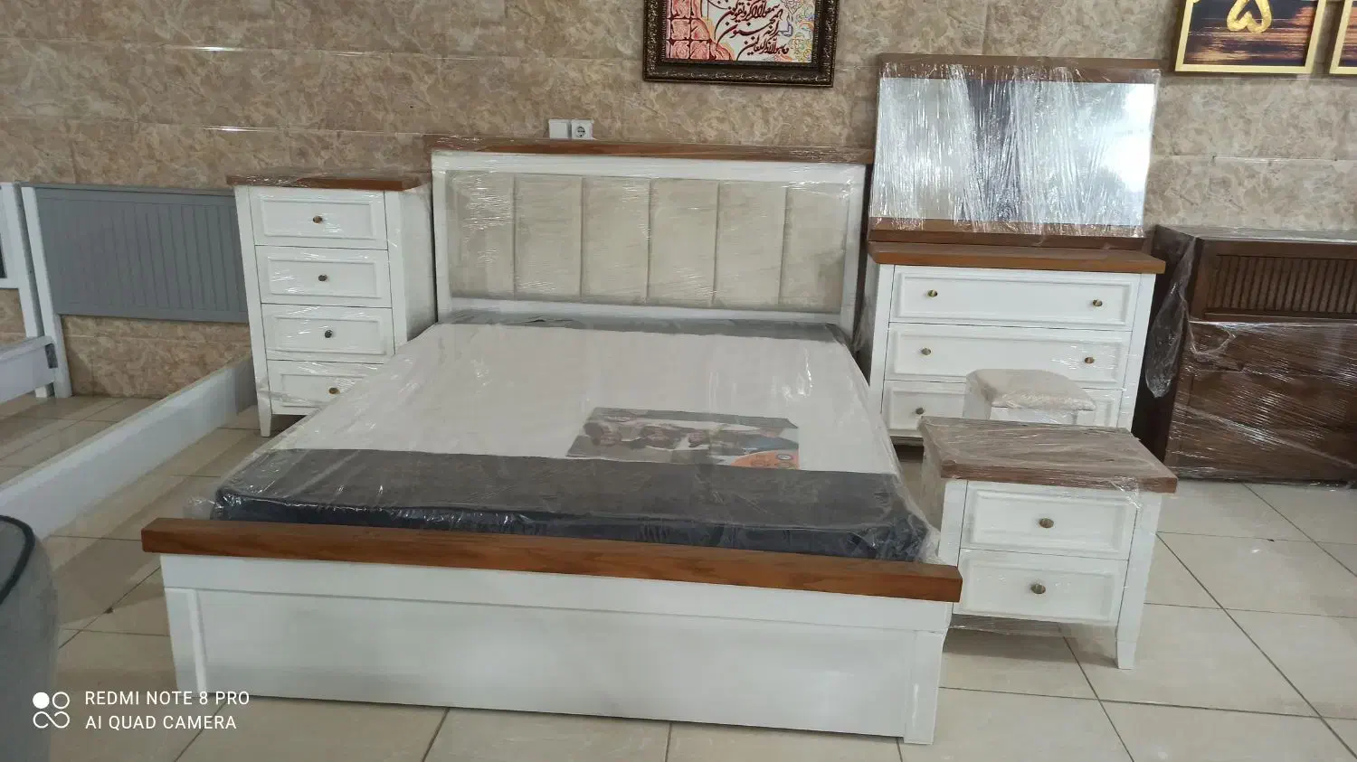 حراج زیر قیمت بازار بعلت تغییر شغل.|تخت و سرویس خواب|لردگان, |دیوار