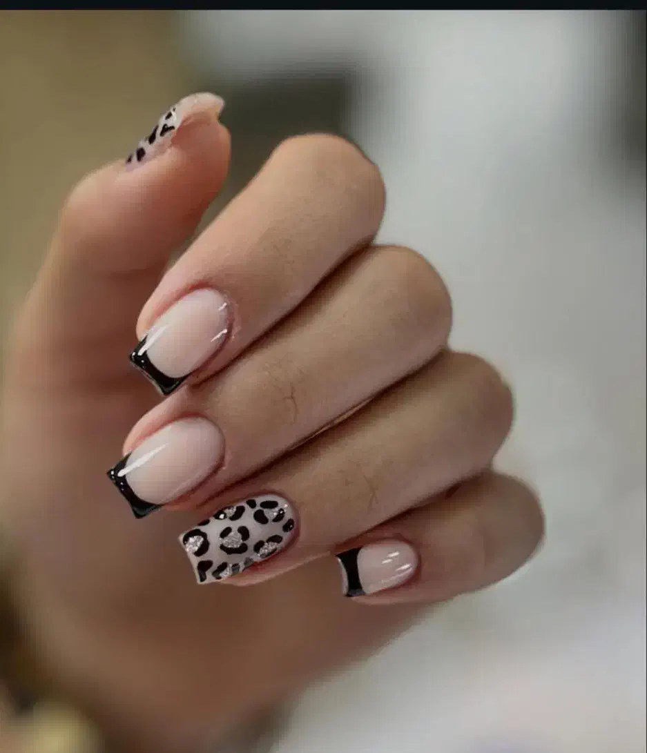 کاشت و انواع خدمات ناخن|خدمات آرایشگری و زیبایی|شاهینشهر, فردوسی|دیوار