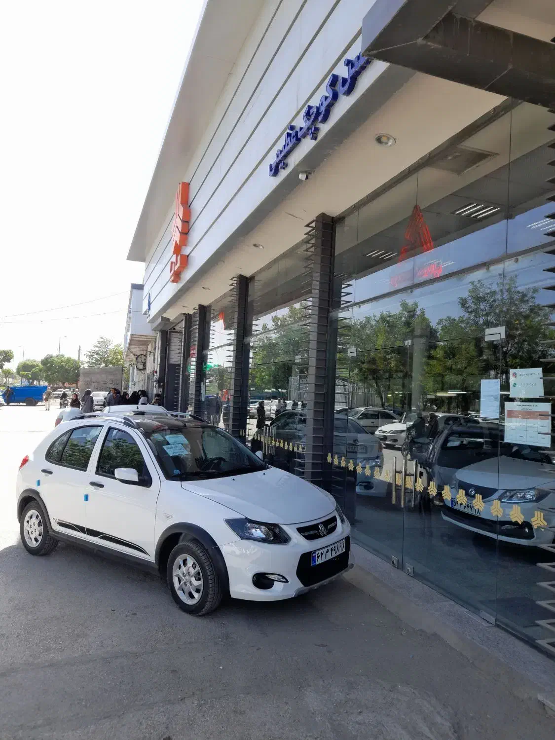 کوییکr402|خودرو سواری و وانت|همدان, |دیوار