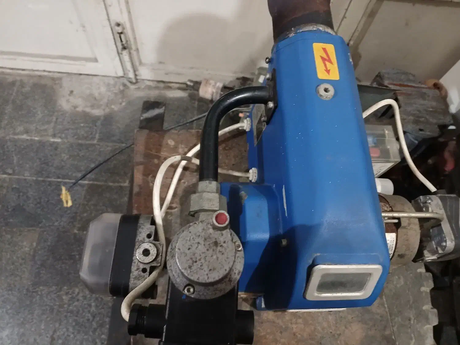 مشعل ایران رادیاتور|آبگرمکن، پکیج، شوفاژ|بیجار, |دیوار