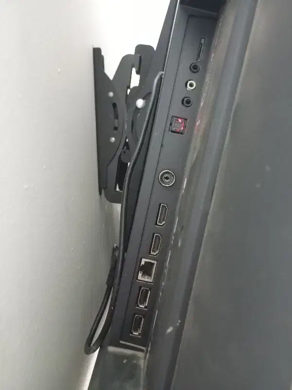 ال ای دی 50اینچ|تلویزیون و پروژکتور|مشهد, کشف|دیوار