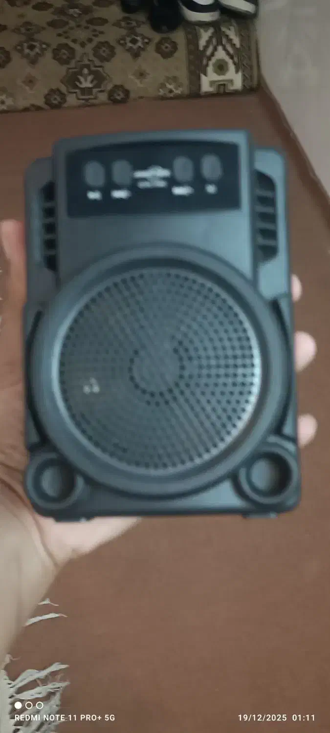 باسلام خدمت شما یگ عدد اسپیکر|پخش‌کننده همراه|یزد, |دیوار