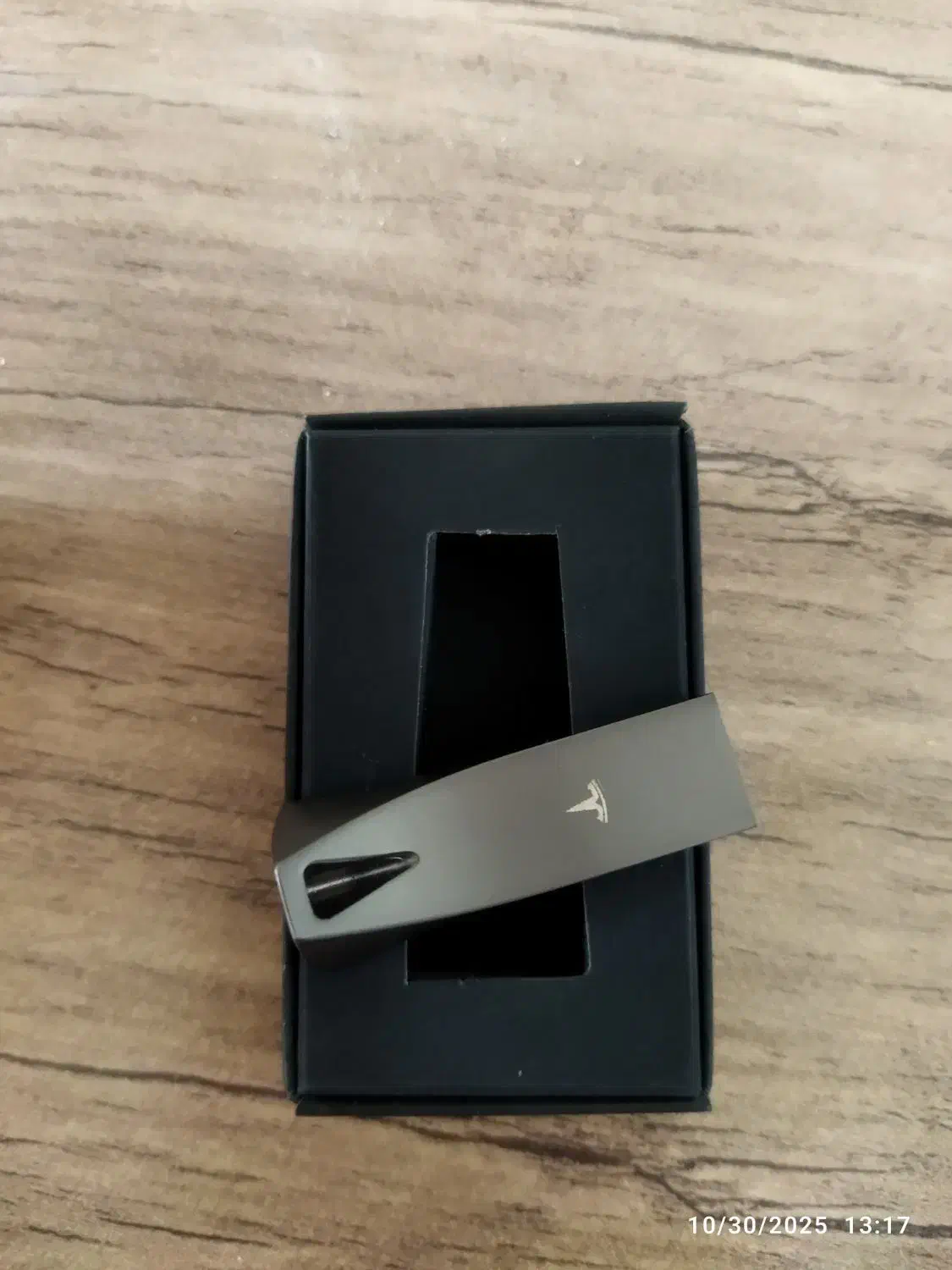 فلش تسلا اصلی|لوازم جانبی موبایل و تبلت|قم, شهرک توانیر|دیوار