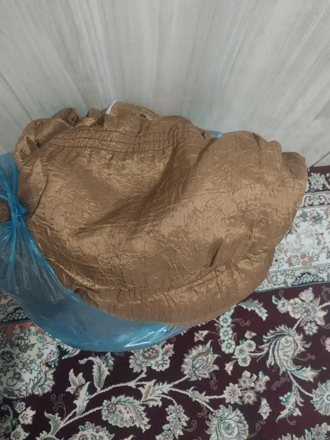 رومبلی|مبلمان خانگی و میز عسلی|میانه, |دیوار