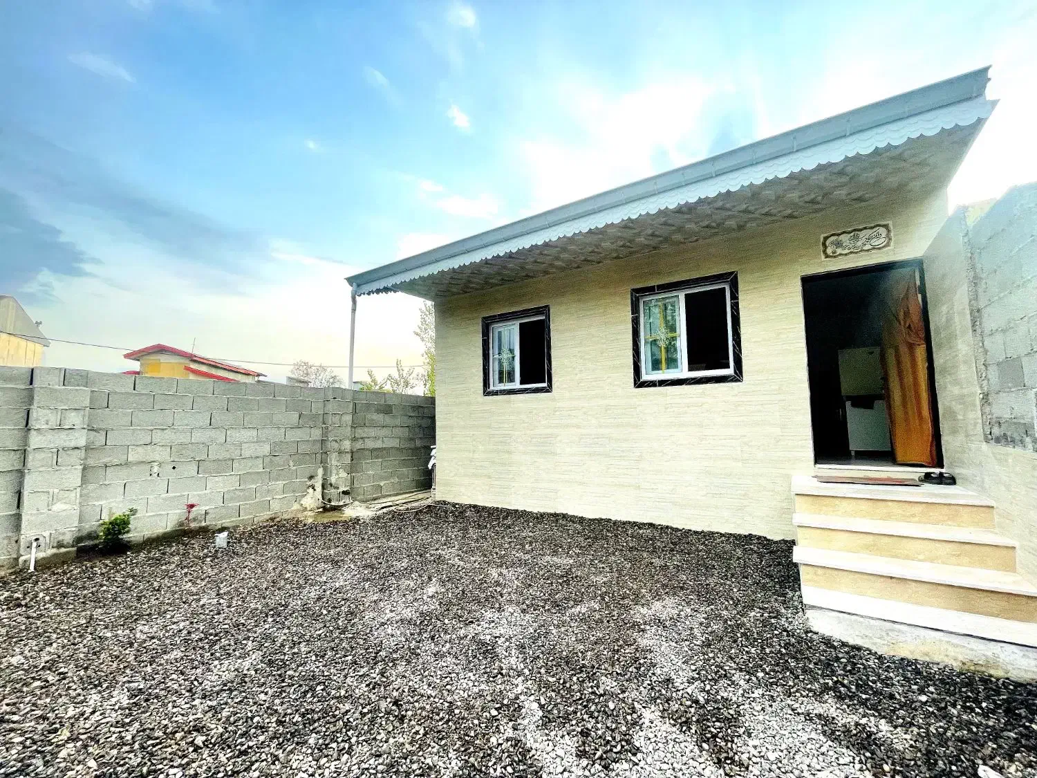 خانه ویلایی نوساز ۲۰۰ کلیدنخورده تمیز لوکیشن خوب|فروش خانه و ویلا|فومن, |دیوار