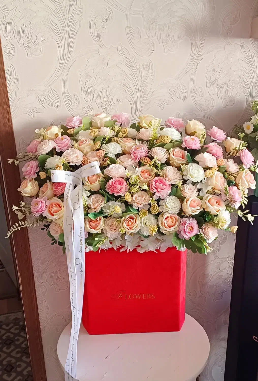 انواع باکس گل مصنوعی با قیمت اقتصادی|گل مصنوعی|شیراز, معالیآباد|دیوار